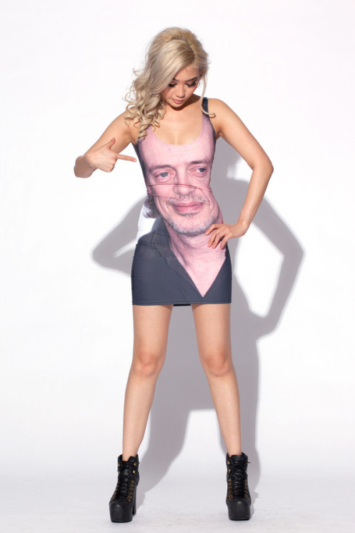 urlesque:  This dress is real and you can buy it here for 0. If anyone actually gets it, pics or it didn’t happen. 