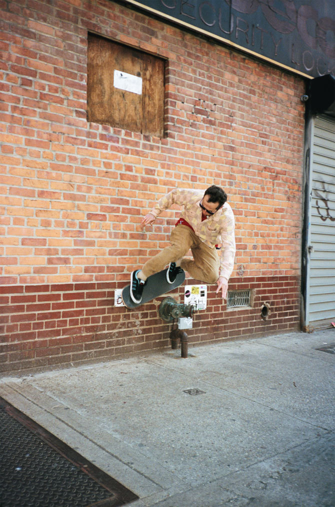 sebrk:  Back Wallride courtesy of The Gonz 