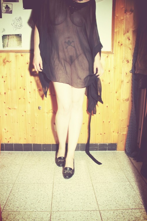 josepha-olala:  I swear a monster ate my pants.