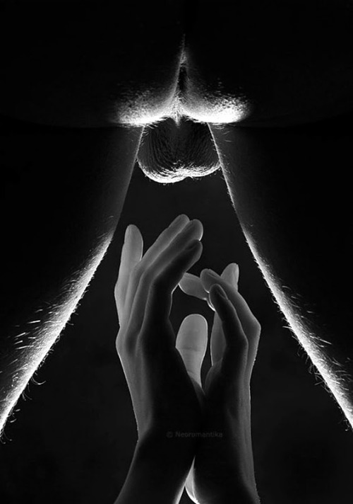 asubmissiveintraining:  This is your Nirvana, dear sub. *for those subs into men* 