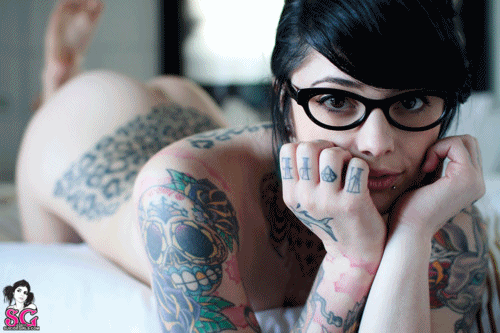 vaginaganja:  Radeo Suicide. 