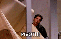 luxuryglamour:  this is my favourite friends episode ever! I am always hysterically laughing to the point where i can’t breathe at this bit 