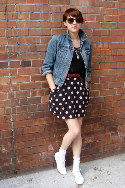 Amy Rebecca.