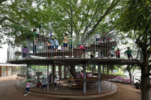 landscapearchitecture:
“(via Ring Around a Tree by Tezuka Architects » CONTEMPORIST)
”