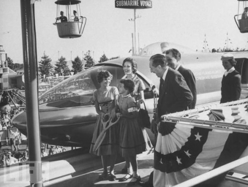 A Historic Moment: The Monorail Opens
Vice President Richard M. Nixon is joined by his family at the ribbon-cutting ceremony for Disneyland’s monorail train in 1959 (Walt Disney stands in the foreground). The Tomorrowland transport was the first...