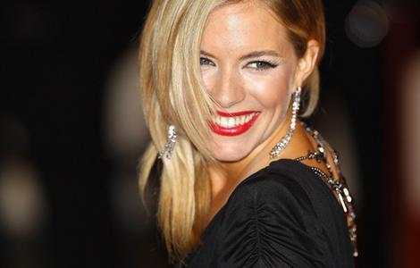 Sienna miller pregnant