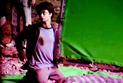 lawyerupasshole-deactivated2011:  Daniel : I don’t know how I managed to break so many wands.  I know I drum with my wands a lot, so I bang them against my leg with some rhythm, and that’s when people ask, “Can you drum,  then?” and I say “No,
