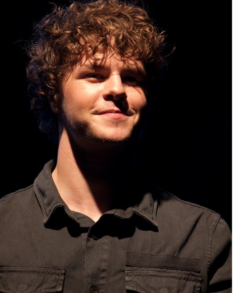 adoretw:  ughhhhhhh  hello beautiful!