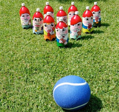 DIY Gnome Lawn Bowling Game. If you read my posts, I have a soft spot for gnomes after living in Ger