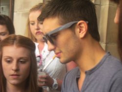 blurofthestars-x:  my friends picture of Tom from the other week outside the hotel.i think he looks really hot when he smokes, js.   I can see my head in this picture. Such a good day. :) i agree he does look hot when he smokes 