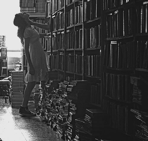bellalaghostie:  That would be the greatest surprise Just checking out some books