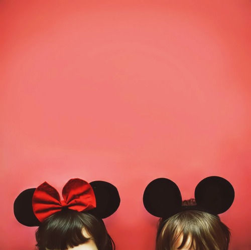 hellocute:  allthethingsweeat submitted:  minnie or mickey? XD  