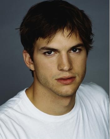 Porn malurramos:  Ashton Kutcher s2  photos