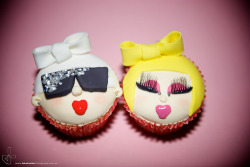 cupcakejunkie:  Lady Gaga Cupcake (by www.lukedavidsphotography.com.au) 