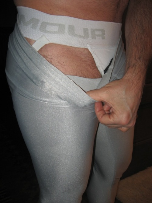 guysingear.tumblr.com/post/7917053931/