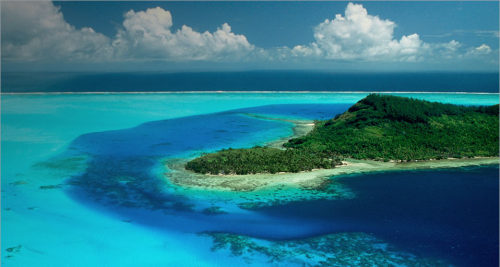 Tahiti, French Polynesia – Larry Dunmire/SuperStock © (Bing United Kingdom)