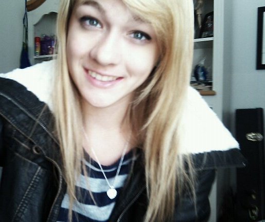 foxy-:  aw remember when I used to be pretty.  my little Amelia Eirheart c: