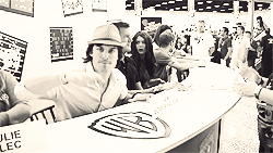 oldohwarriorprincess:  The Vampire Diaries Takes a Bite Out of Comic-Con 2011 (x)
