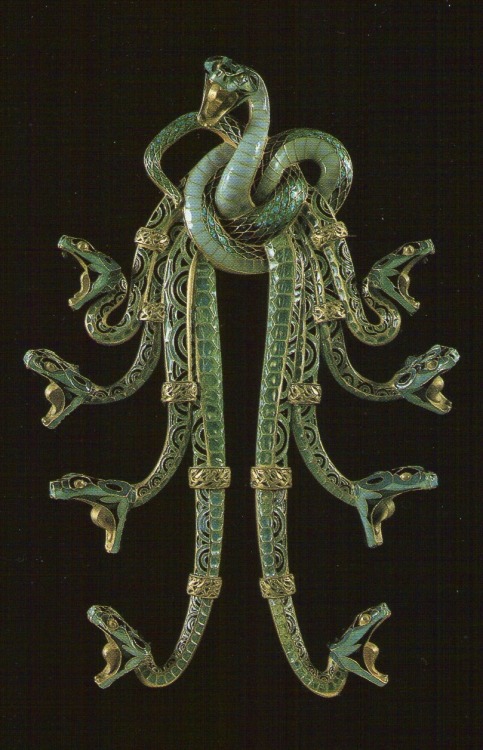 ganymedesrocks: René Jules Lalique (1860 – 1945) Serpent Pectoral Pendant, 1899 Gold and Enamel work