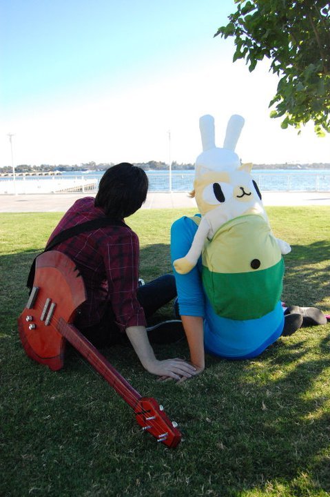 tenaciousbee:  Fionna and Marshall Lee Bee as Fionna and Sterling as Marshall Lee. Taken at the front of the Hilton Bayfront Hotel in San Diego California. Photography by Stephanie Heyden. 