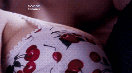 tumblr_loys4t8OGO1qf5f9no5_500.gifv
