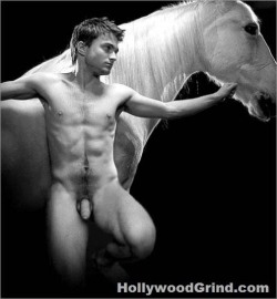 thelaughingbear:   Daniel Radcliffe played the stableboy in Equus. It’s an older play (1970s) and the actor playing this character usually has to show full frontal for five minute  or more on stage. The H.Potter crowd was not happy with this ;) 