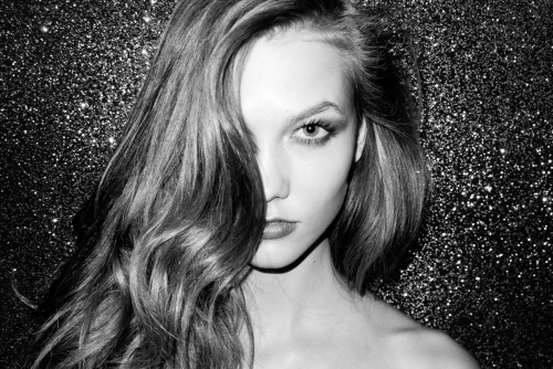 terrysdiary:The beautiful Karlie Kloss #1 