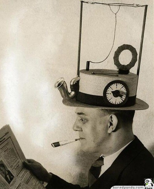 Portable radio in a straw hat, made by an American inventor,  USA, 1931.