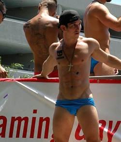 Ball cap and a speedo. A fine outfit for