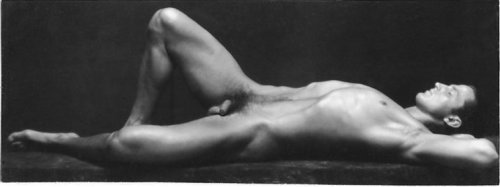 Major Dad’s Vintage nude 0393tonguedepressors:Edwin Townsend (1879-1948) - Tony Sansone, 1929