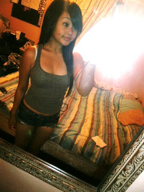 fuckyeahhsexyasians:  http://p-j-k.tumblr.com :D