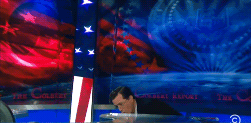 maibeitsmayberlline:  “And this of course is Aragorn’s sword Anduril, Flame of