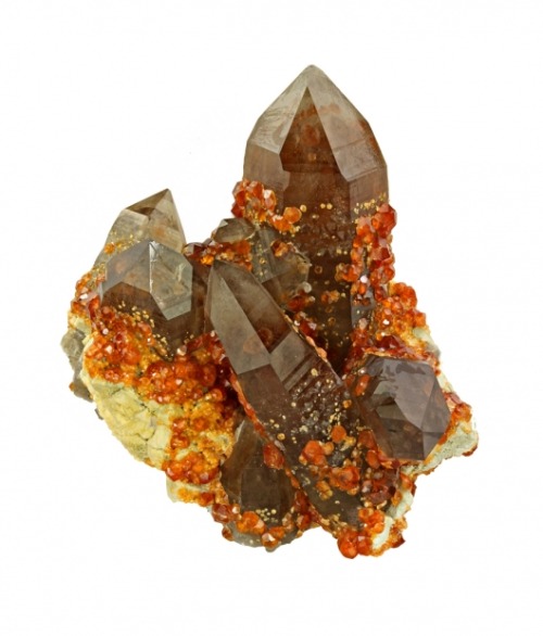 mineralia: Quartz with Spessartine from China