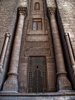 chebatikha:  Rifa’i Mosque, Cairo by sdhaddow on Flickr. 