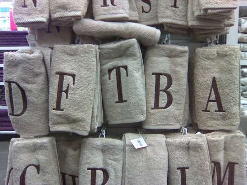 maddasahatterr:This is what I spend my time doing at Bed Bath & Beyond.