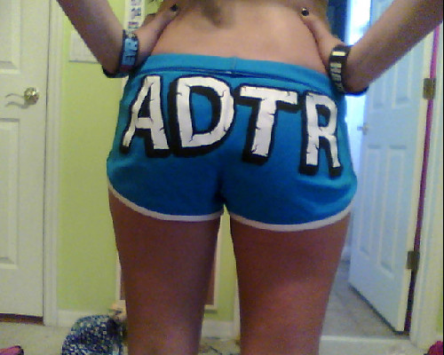 kellykapowsk1:  fuck yeah, a day to remember shorts(: