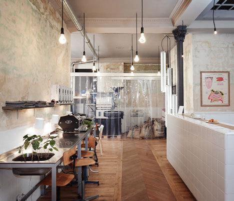 Love the combination of materials and the use of an old sink as a planter at this Parisian cafe. Cafe Coutume by Cut Architectures. Via here.