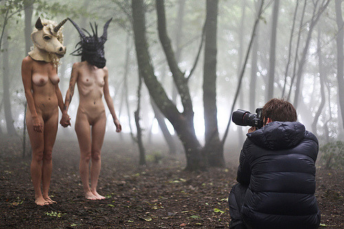 circalovingbean: there are some unique-minded photographers in this world.