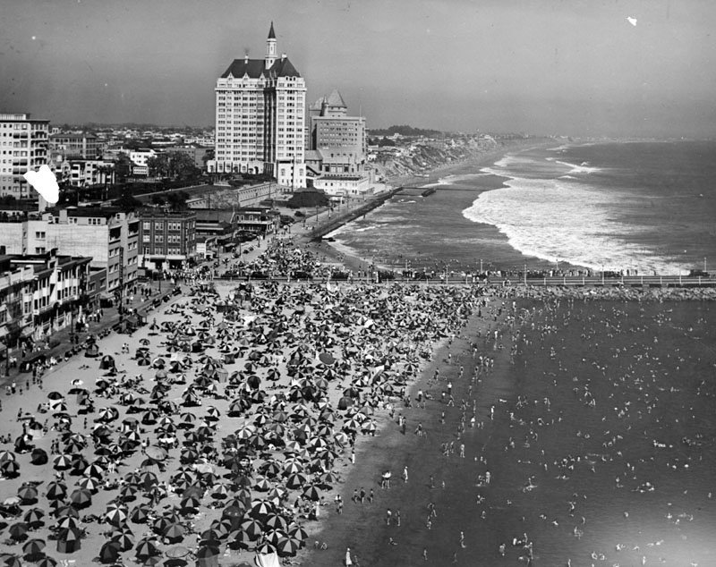 batteredshoes:  Long Beach, CA 1933