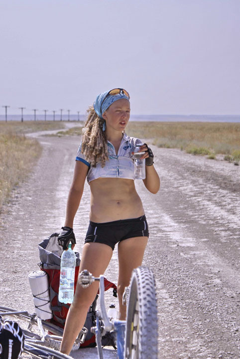 geocycle2010:  I mentioned I like road photos?