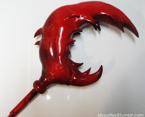 dymentia: alyssaties:Better pictures of Karkat’s delicious steamed weapon. Because all the best we