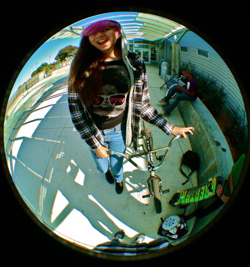 bmxlovephotography: stole mah bike too, shit