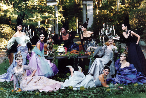 hautekills:A Feast for the Eyes by Steven Meisel / Vogue US