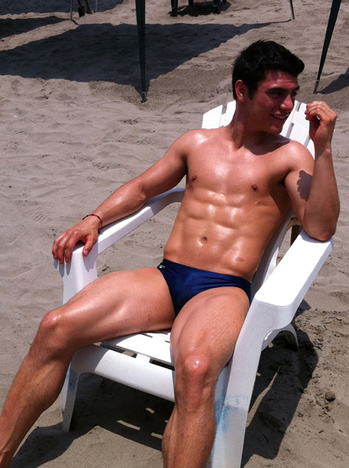 shirtlessmalecelebs:  Yahel Castillo 