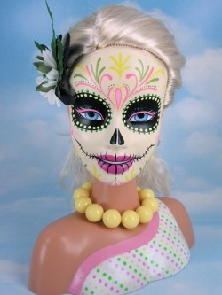 kittydoom:  Custom painted Barbie head by