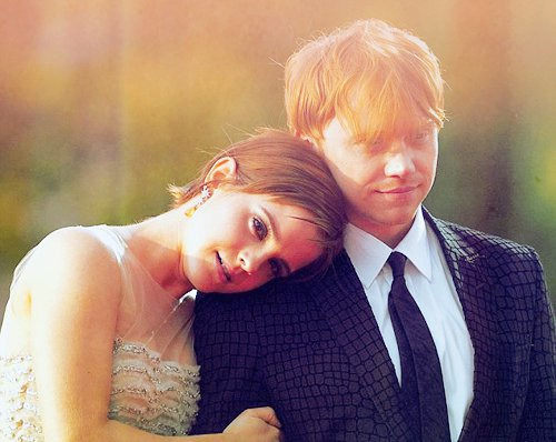 yathatsmeonthemoon:  ron<3333333333 