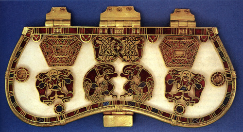 art-through-the-ages:Purse cover, from the Sutton Hoo ship burial in Suffolk, England, ca. 625