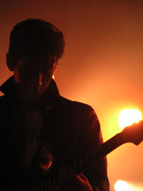 believe-in-music:  fuckyeaharcticmonkeys:  Alex Turner at House of Blues (Houston,