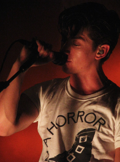 believe-in-music:  fuckyeaharcticmonkeys:  Alex Turner at House of Blues (Houston,