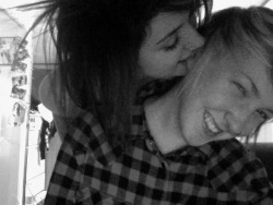 adorablelesbiancouples:  I love my girlfriend